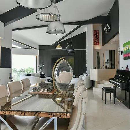Superbe Villa Avec Piscine Interieure, Sauna, Jacuzzi Et Salle De Sport Lucinges Extérieur photo